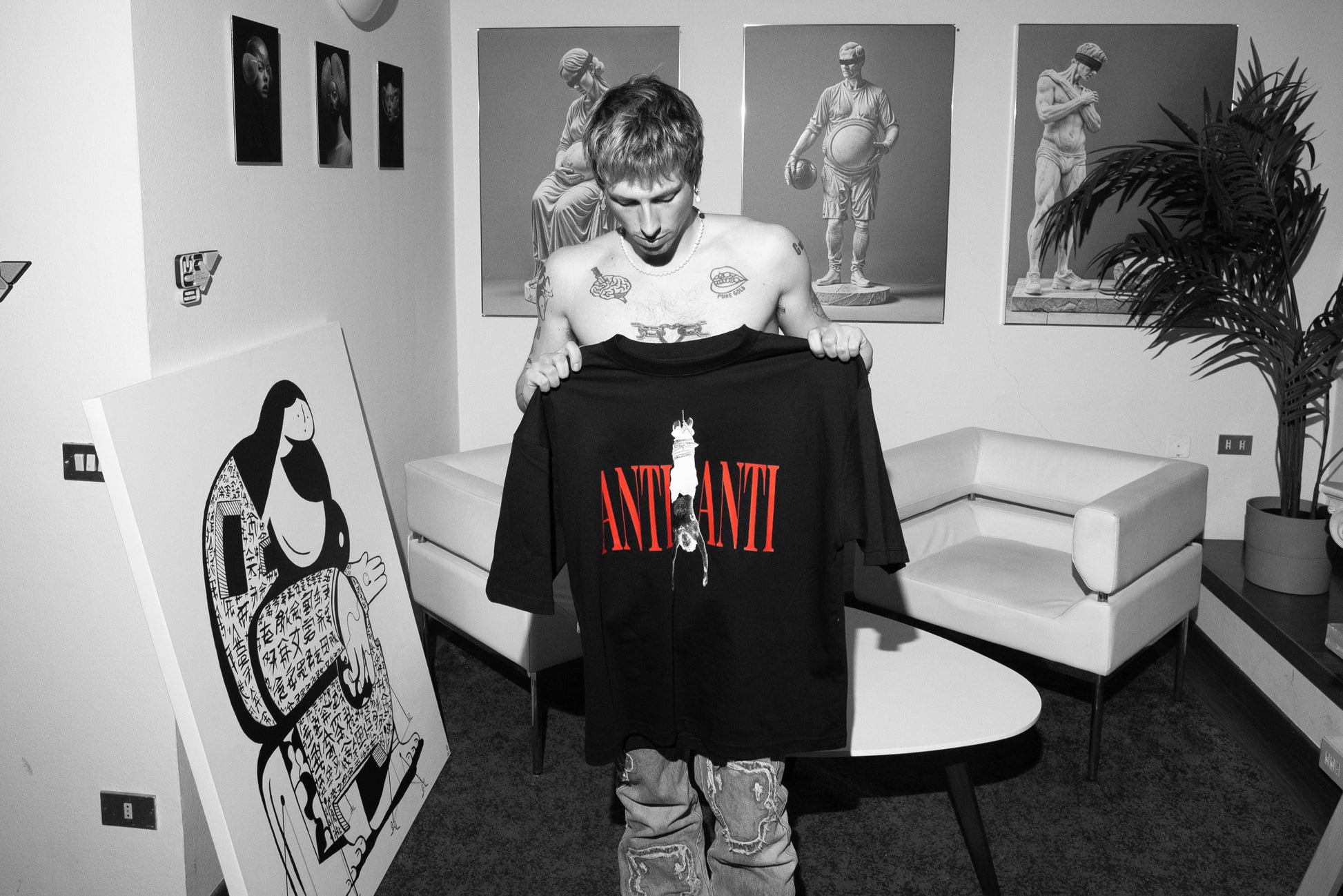 ANTI ANTI Black Tee
